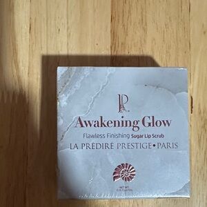La Prédiré Awakening Glow Sugar Lip Scrub